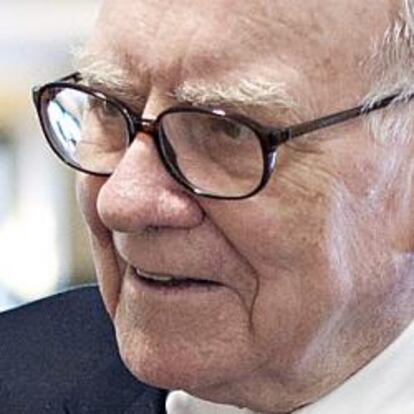 Warren Buffett ocupa el tercer puesto con una fortuna de 44.000 millones