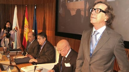 Jos&eacute; Luis M&eacute;ndez, durante una asamblea de Caixa Galicia en 2009.