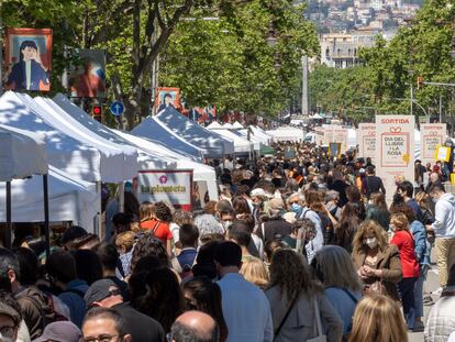 Imagen de la Diada de Sant Jordi de 2021 en Barcelona.