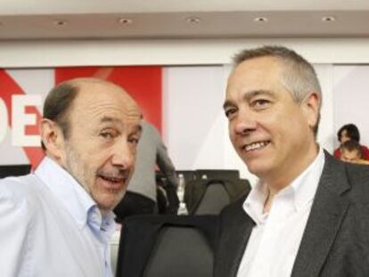 Alfredo P&eacute;rez Rubalcaba y Pere Navarro.