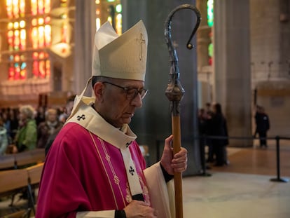 El cardenal arzobispo Juan José Omella oficia la misa rociera en la Sagrada Familia de Barcelona el pasado 18 de marzo de 2023.