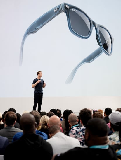 Mark Zuckerberg presenta en Meta Connect la nueva versión de las gafas inteligentes desarrolladas en colaboración con Ray-Ban.