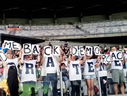 Protesto contra Governo Temer no Mineirão, neste sábado.