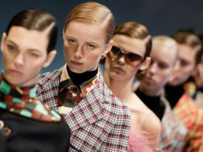 Los diseñadores Alessandro Michele y Miuccia Prada llenan de teatralidad la semana de la moda de Milán