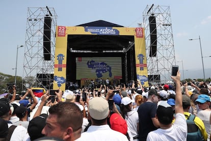Vista general de la tarima del concierto 'Venezuela Aid Live'.