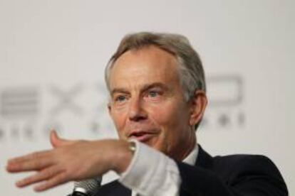 El ex primer ministro británico Tony Blair habla hoy, viernes 21 de septiembre de 2012, durante el foro "México Siglo XXI" en Ciudad de México.