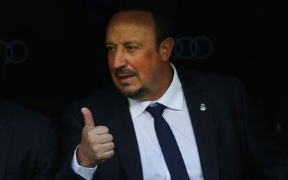 Rafa Ben&iacute;tez momentos antes del comienzo del partido contra el Getafe, en el Bernab&eacute;u.