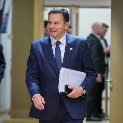 BRUSSELS, BELGIUM - MARCH 6: Portugese Prime Minister, Luis Filipe Montenegro Cardoso de Morais Esteves arrives for an EU Summit in the EU Headquarters on March 6, 2025 in Brussels, Belgium. European Council President Antonio Costa hosts a special EU summit dedicated to "European defence and Ukraine". (Photo by Thierry Monasse/Getty Images)