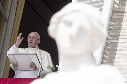 O papa Francisco na missa dominical no Vaticano.