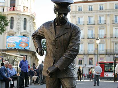 Escultura de barrendero