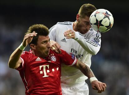 Sergio ramos con Mandzukic