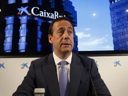 El consejero delegado de CaixaBank, Gonzalo Gort&aacute;zar