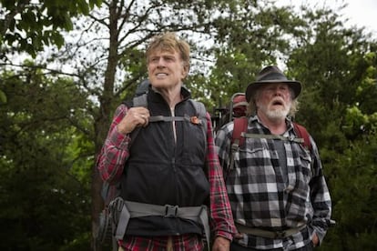 Robert Redford y Nick Nolte, en la película "A Walk In The Woods".