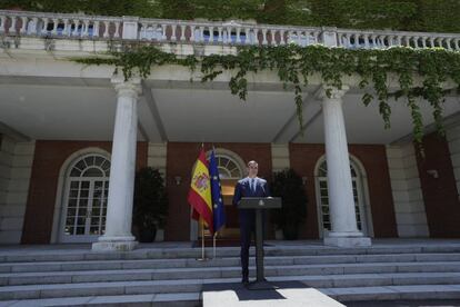 Pedro Sánchez, presidente del Gobierno, en su mensaje hoy desde Moncloa.