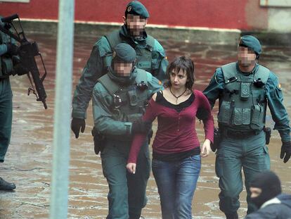 Itxaso Urtiaga, novia de Iraitz Gesalaga, ambos detenidos ayer por la Guardia Civil.