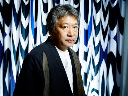 El director japonés Hirokazu Kore-eda, retratado en París a finales de noviembre.