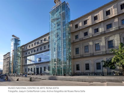 Fachada del Museo Nacional Centro de Arte Reina Sofía, que expone la muestra 'Picasso 1906. La gran transformación' hasta el próximo 4 de marzo.