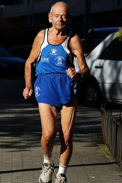 Julián Bernal, en un entrenamiento en Ferrol, en 2007.