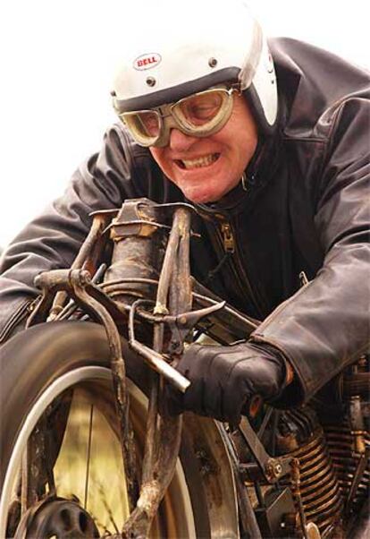 Anthony Hopkins, en una imagen de <i>Burt Munro, un sueño, una leyenda.</i>