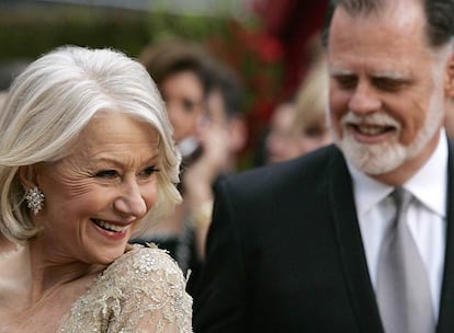 La actriz britnica Helen Mirren es la favorita para alzarse con el galardn como mejor actriz por su papel en la pelcula <i>The Queen</i>. Todas las quinielas la han dado como ganadora aunque Penlope Cruz rivalizar con ella por el mismo galardn.