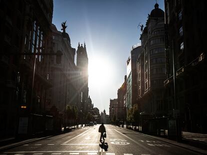 La Gran Vía, durante el estado de alarma.