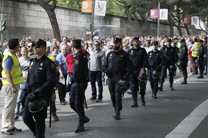 Equipos de seguridad durante la huelga de taxis en Madrid.