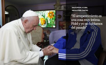 El papa Francisco, durante su visita al expresidente cubano, Fidel Castro, en La Habana, Cuba, el 20 de septiembre de 2015.