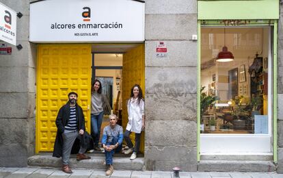 El equipo de Alcores (calle de las Dos Hermanas, 6).