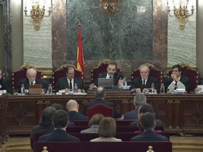 La decisión de concentrar a los testigos permite distanciar varias semanas sus comparecencias de la campaña de las elecciones generales del 28 de abril