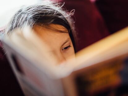 Muchas librerías infantiles españolas se han llenado de títulos y colecciones que no escatiman esfuerzos en revisar los grandes clásicos.