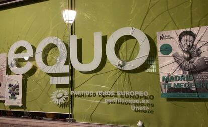 Imagen de la ventana de la sede de Equo, en Madrid.