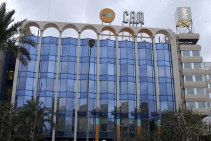 Sede de la CAM en Alicante.