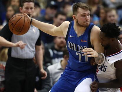 Doncic y Beverley en un Dallas-Clippers.