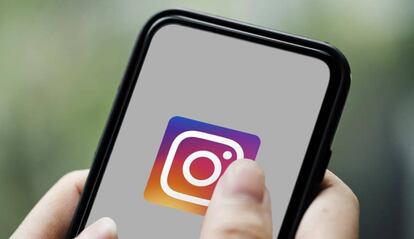 uso de Instagram en un teléfono