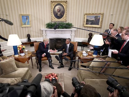 Barack Obama y Donald Trump, en la Casa Blanca en 2016.