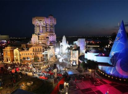 El edificio The Twilight Zone, Tower of Terror, último estreno en Disneyland Resort Paris.