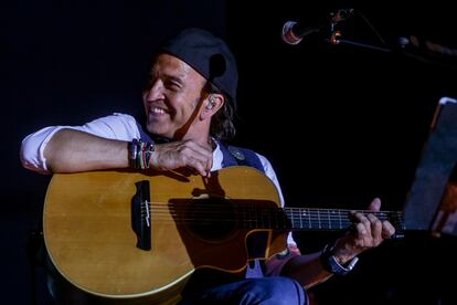 Álvaro Urquijo, durante el concierto inaugural del programa 'Abre Madrid'.