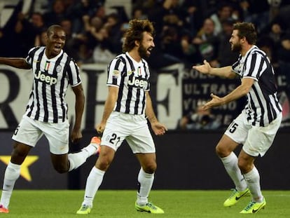 Pirlo, tras marcar al Napoles.
