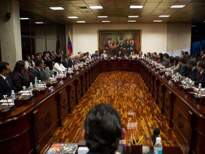 Los miembros del Supremo de Venezuela durante una de sus sesiones.