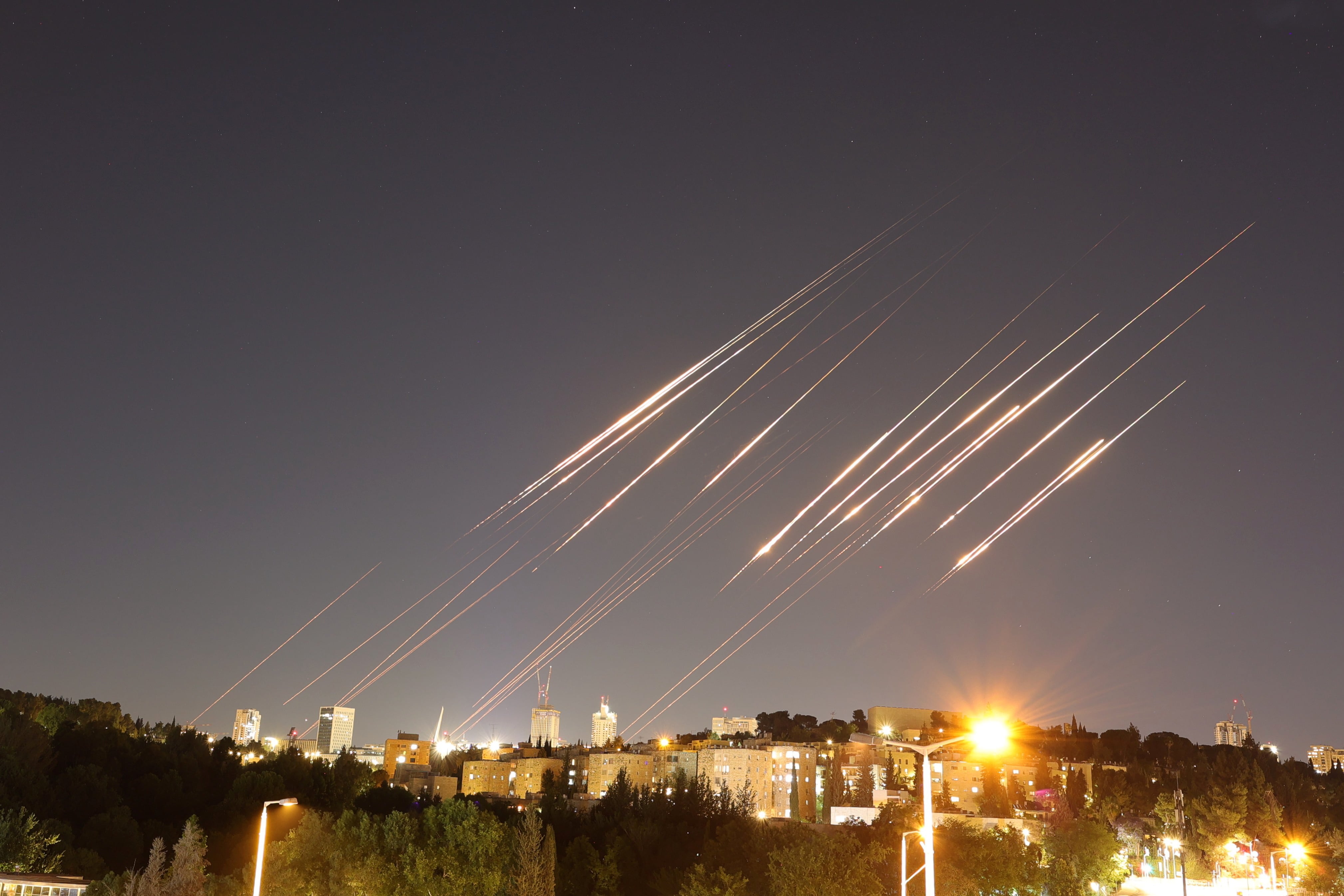 Nueva oleada de ataques entre Israel e Irán por segunda noche consecutiva
