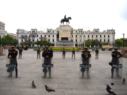 Una intervención militar en Perú bajo sospecha tras el asesinato de cinco civiles confundidos con narcoterroristas