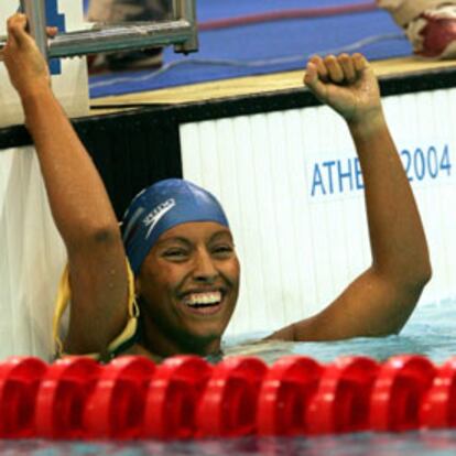 Teresa Perales celebra el domingo su victoria en una de las finales de los 100 metros libres.