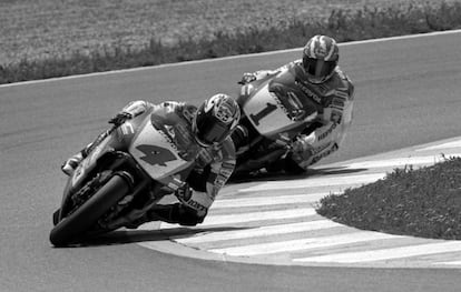 Alex Crivillé y Mick Doohan, en Jerez en 1996.