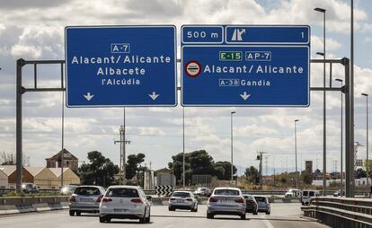 Tramo de la AP-7 en dirección a Alicante.