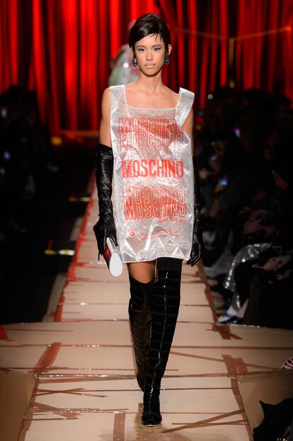 Moschino RF17 3769