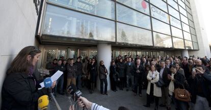 Concentración a la puerta de la Ciudad de la Justicia de Valencia con motivo de la huelga