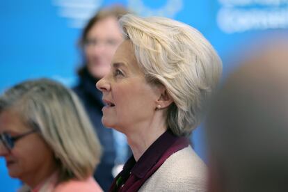 La presidenta de la Comisión Europea, Ursula von der Leyen, en la cumbre de la UE, este viernes en Bruselas.