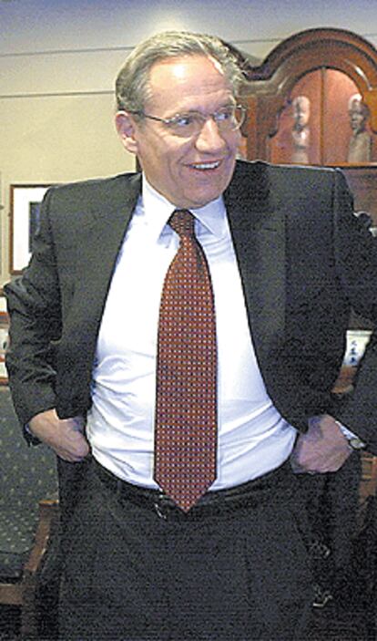 Bob Woodward: "Powell se ha convencido de que Sadam miente".