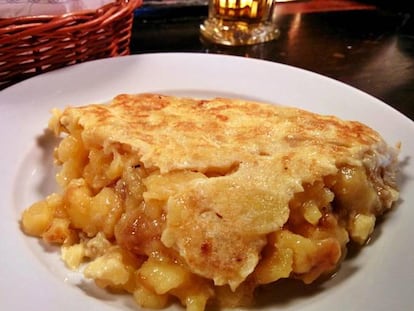 Tortilla at Madrid’s Bodega de la Ardosa.