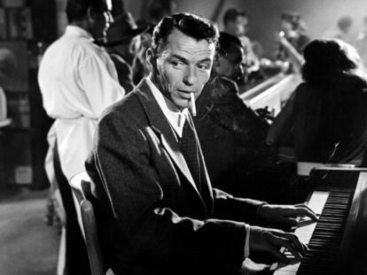 Sinatra en la pel&iacute;cula &#039;Siempre t&uacute; y yo&#039; de 1955.